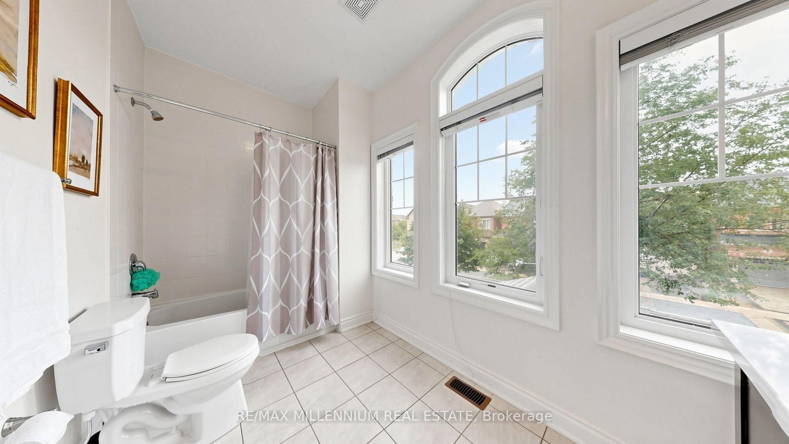 353 Moody Drive • Vaughan, ON photo 30