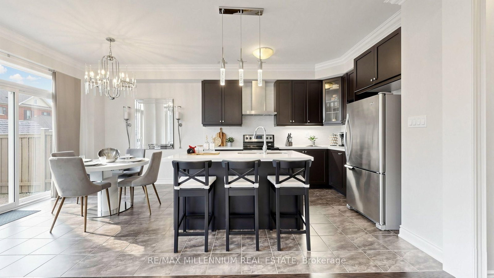 353 Moody Drive • Vaughan, ON photo 6
