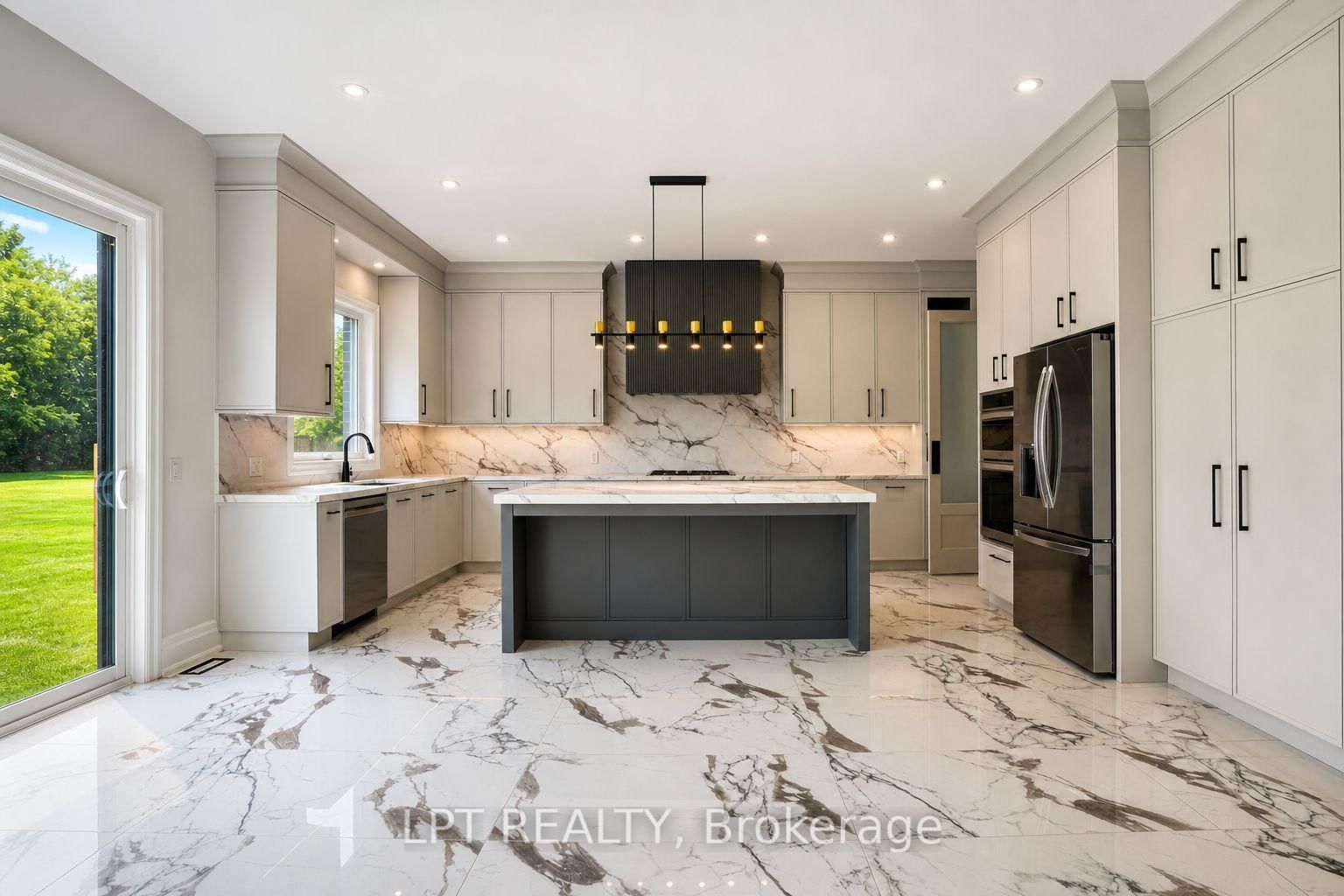 7 Richmond Park Drive • Georgina, ON photo 10