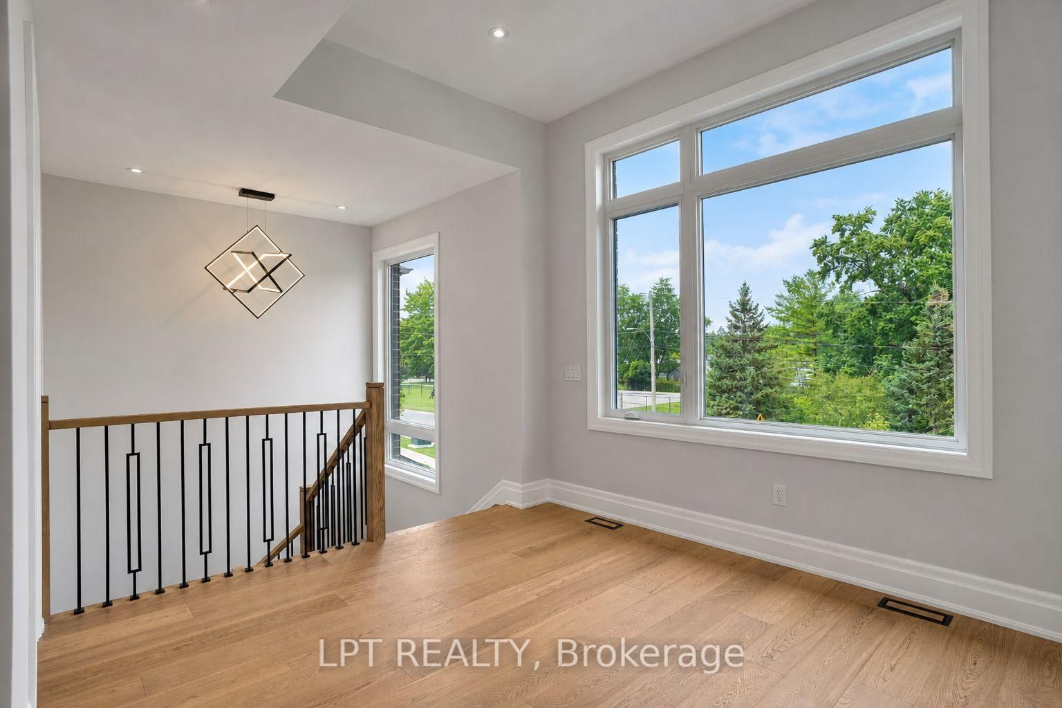 7 Richmond Park Drive • Georgina, ON photo 23