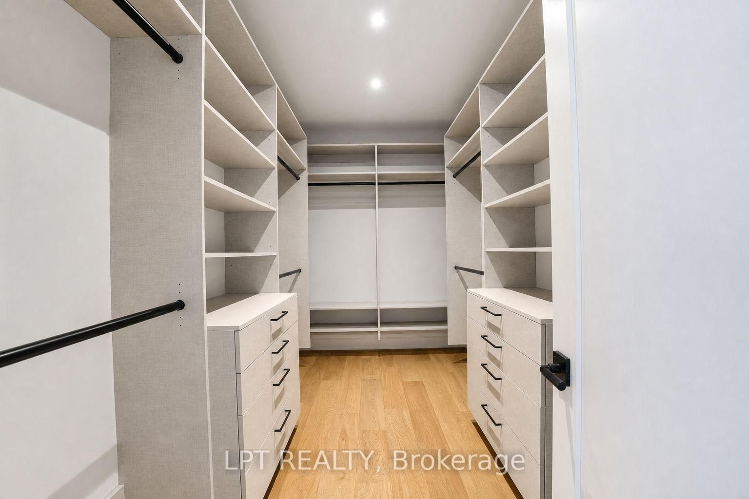 7 Richmond Park Drive • Georgina, ON photo 30
