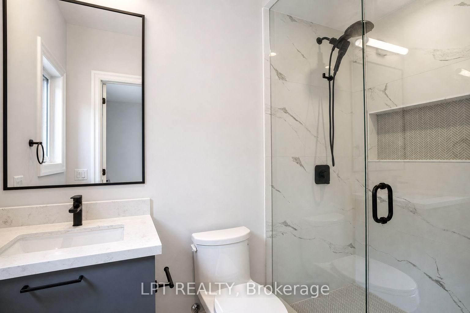 7 Richmond Park Drive • Georgina, ON photo 37