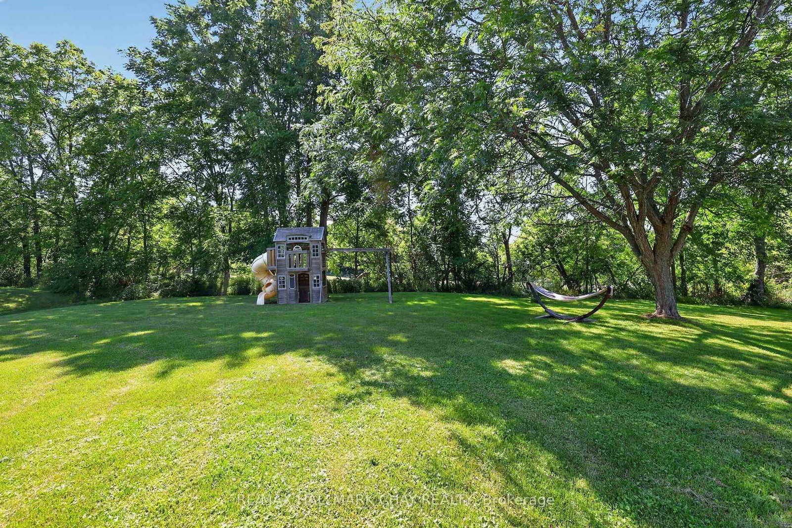 36 Mulock Drive • Bradford West Gwillimbury, ON photo 12