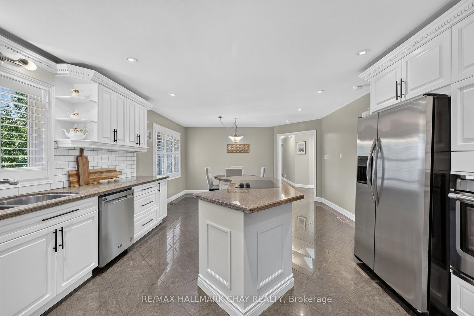 36 Mulock Drive • Bradford West Gwillimbury, ON photo 19