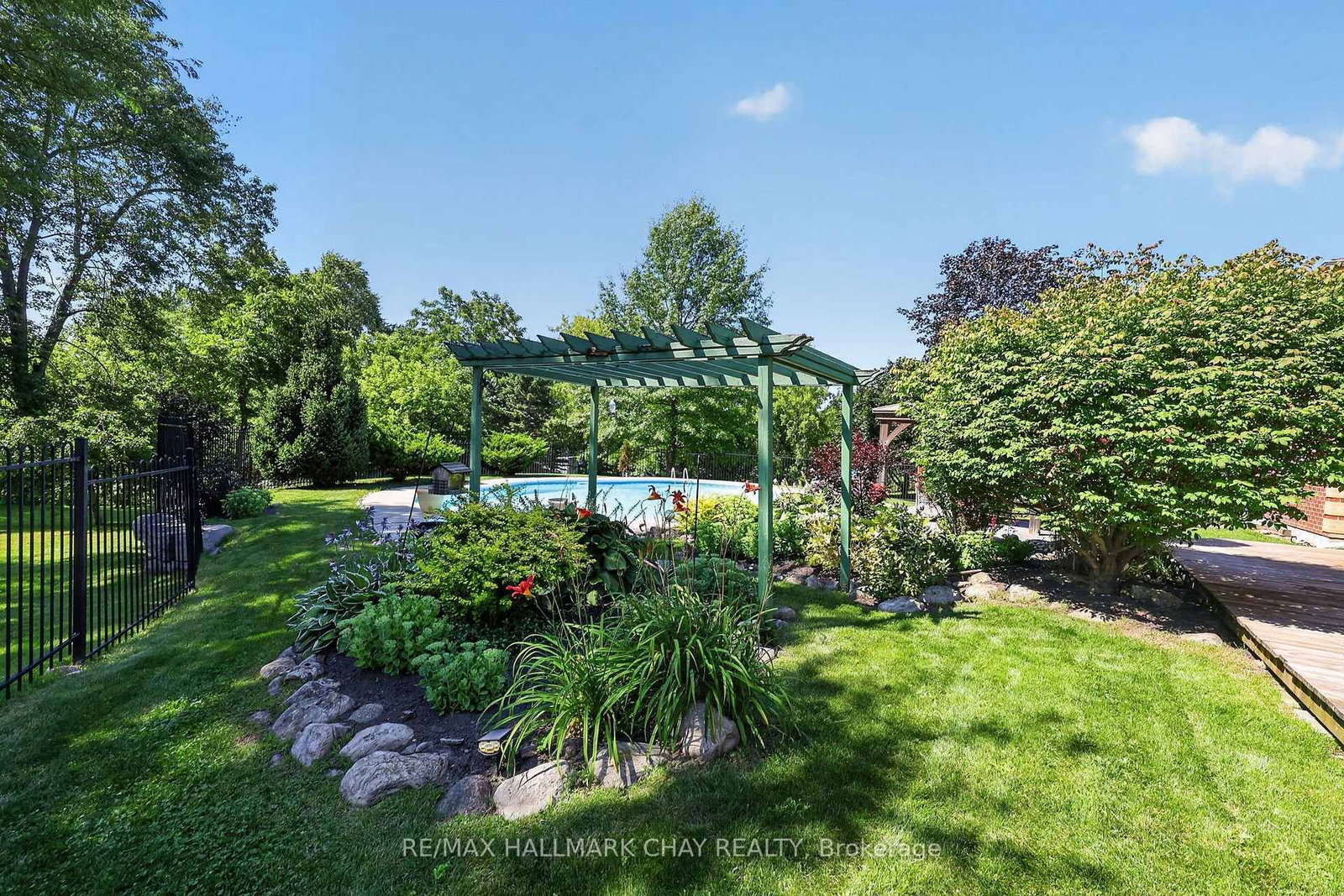 36 Mulock Drive • Bradford West Gwillimbury, ON photo 45