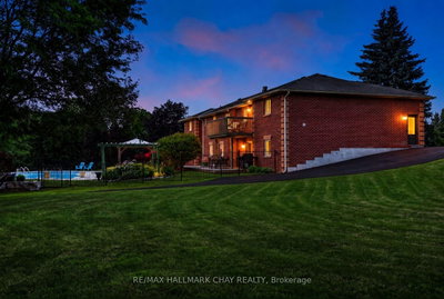 36 Mulock Drive • Bradford West Gwillimbury, ON photo 7