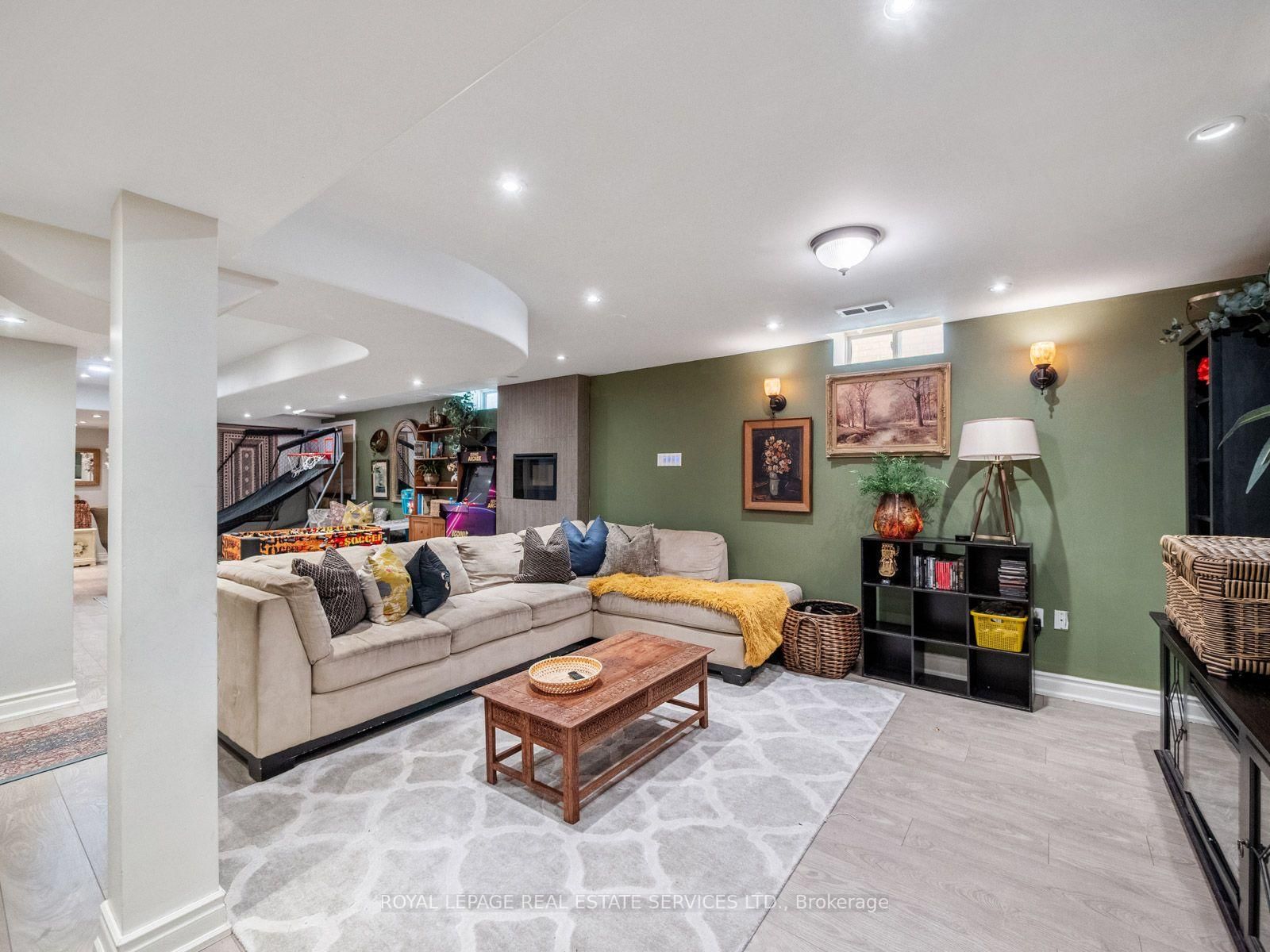 84 Sandway Crescent • Vaughan, ON photo 33