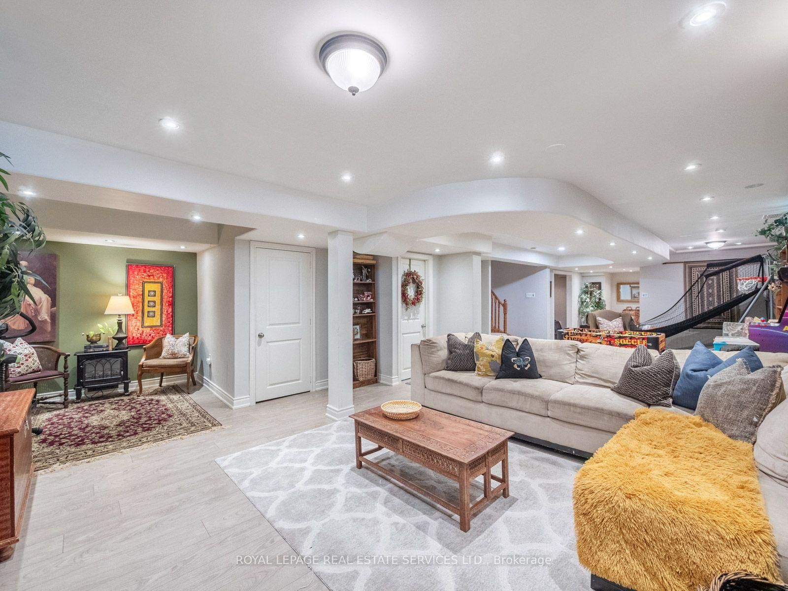 84 Sandway Crescent • Vaughan, ON photo 35