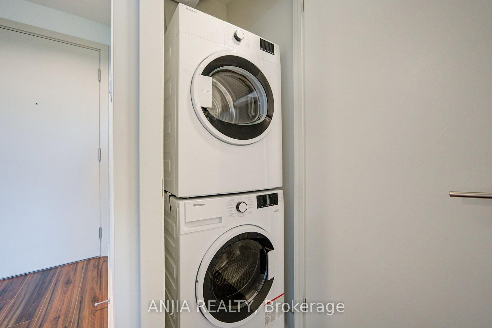 101 Cathedral High Street • #303 • Markham, ON photo 28