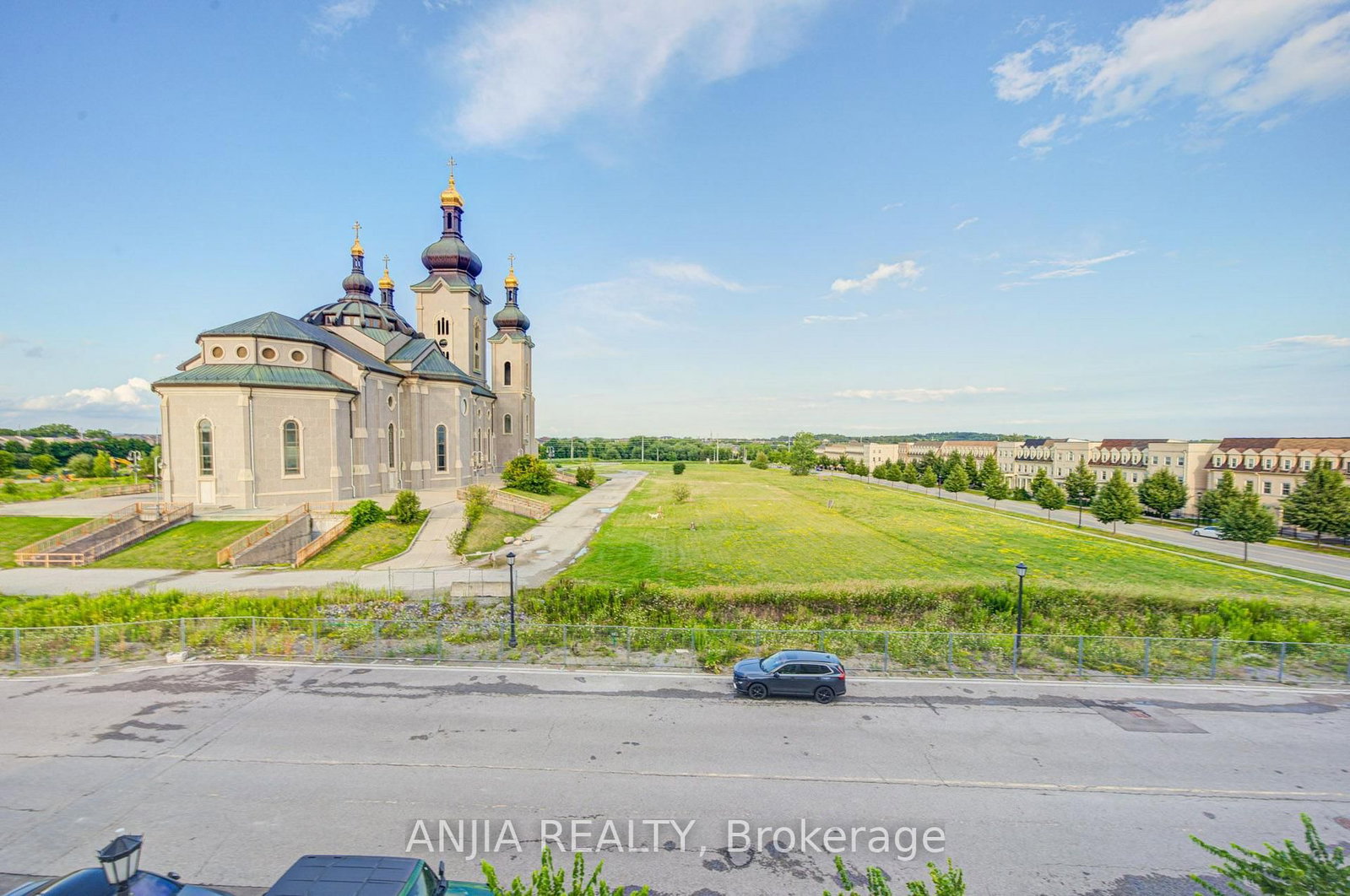 101 Cathedral High Street • #303 • Markham, ON photo 32
