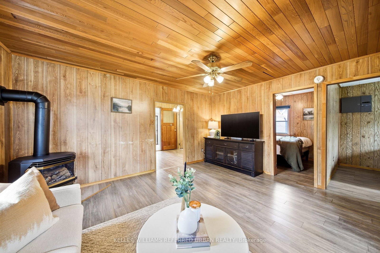 706 Chestnut Street • Innisfil, ON photo 10
