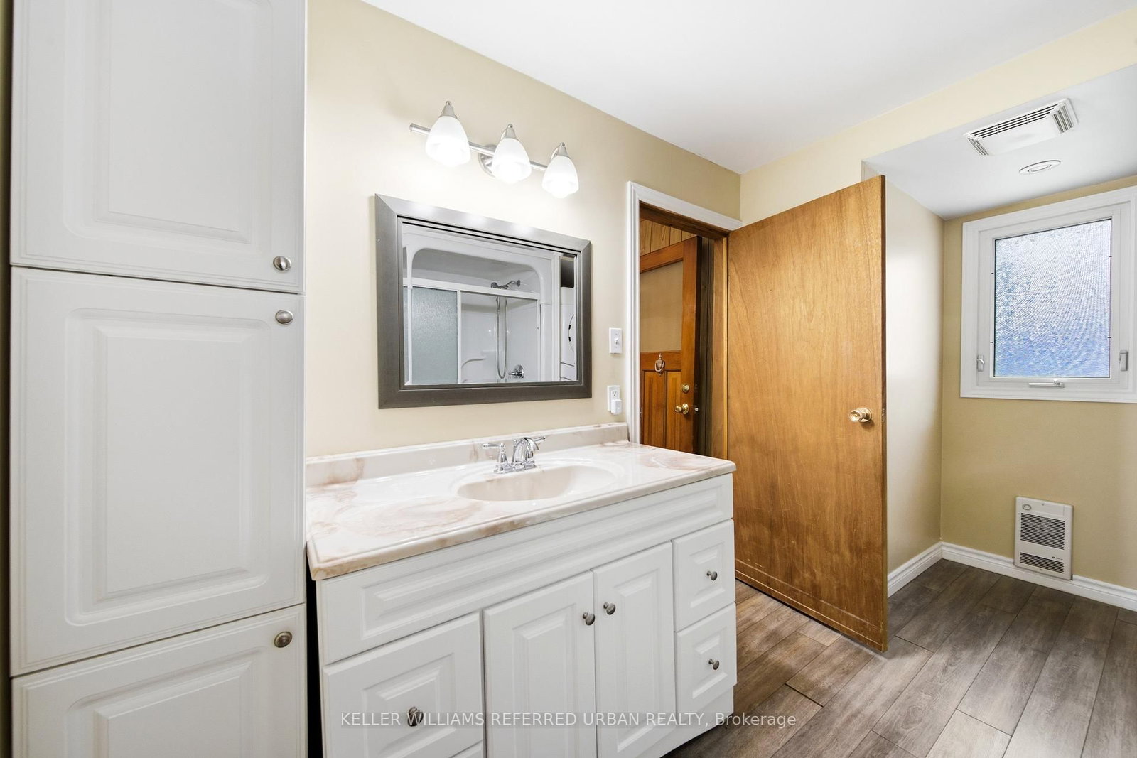 706 Chestnut Street • Innisfil, ON photo 23