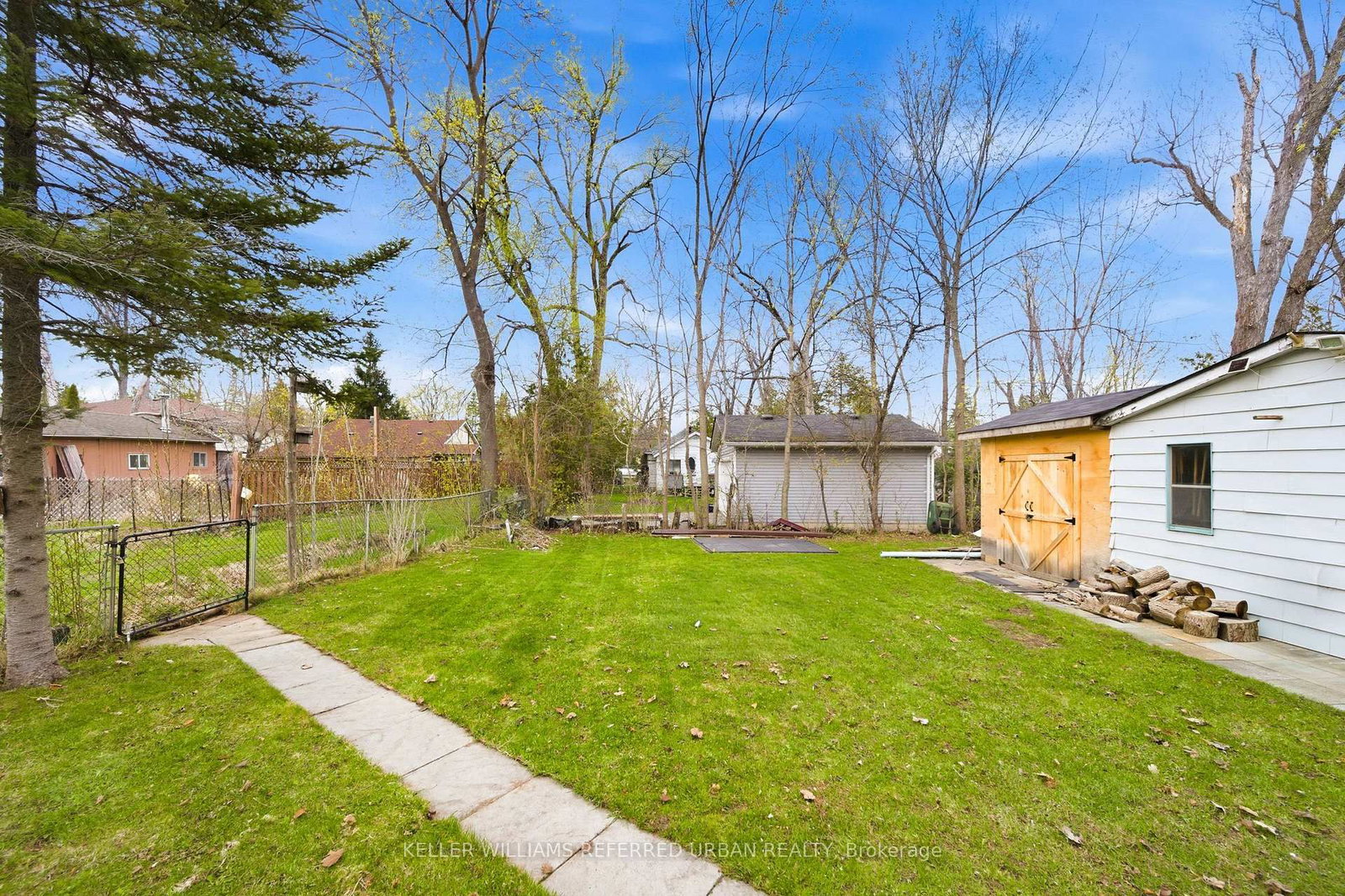706 Chestnut Street • Innisfil, ON photo 31
