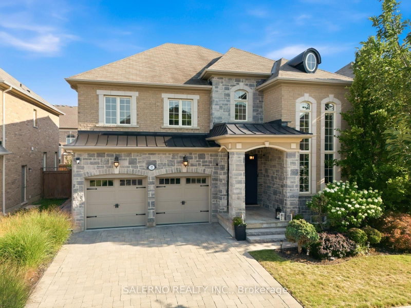 17 Balderson Drive