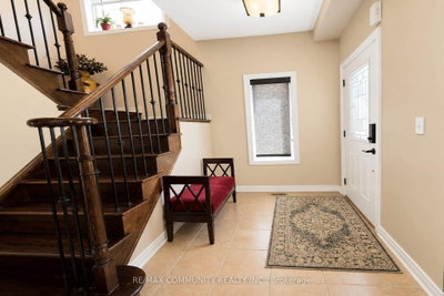 1220 Fox Hill Street, Innisfil, ON, photo 4