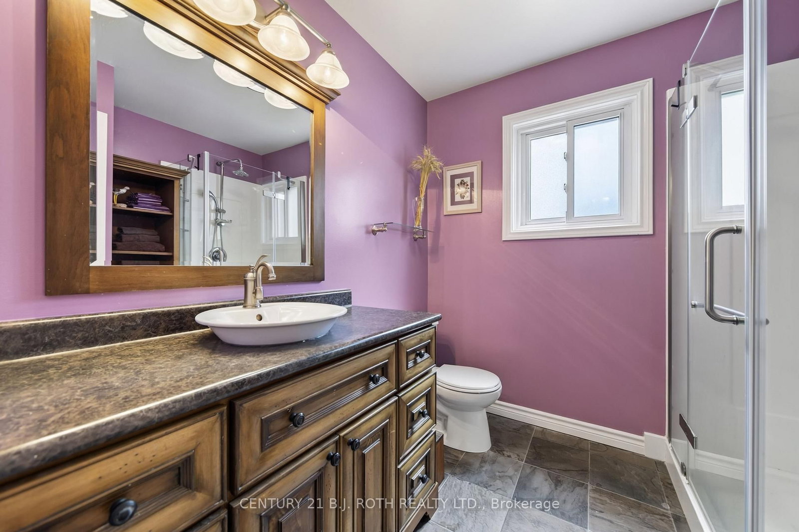 22 Michael Street • Essa, ON photo 15
