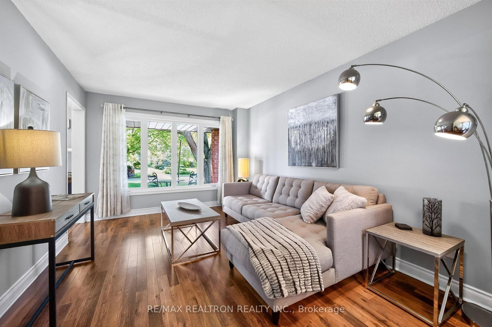 47 Maple Way • East Gwillimbury, ON photo 10
