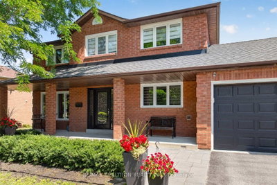 47 Maple Way • East Gwillimbury, ON photo 4