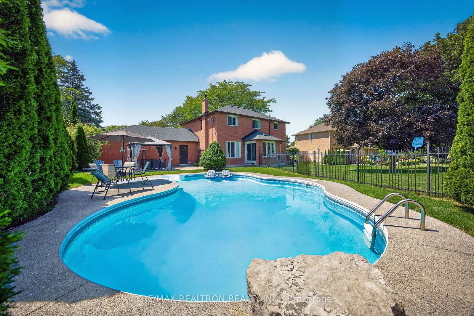 47 Maple Way • East Gwillimbury, ON photo 47