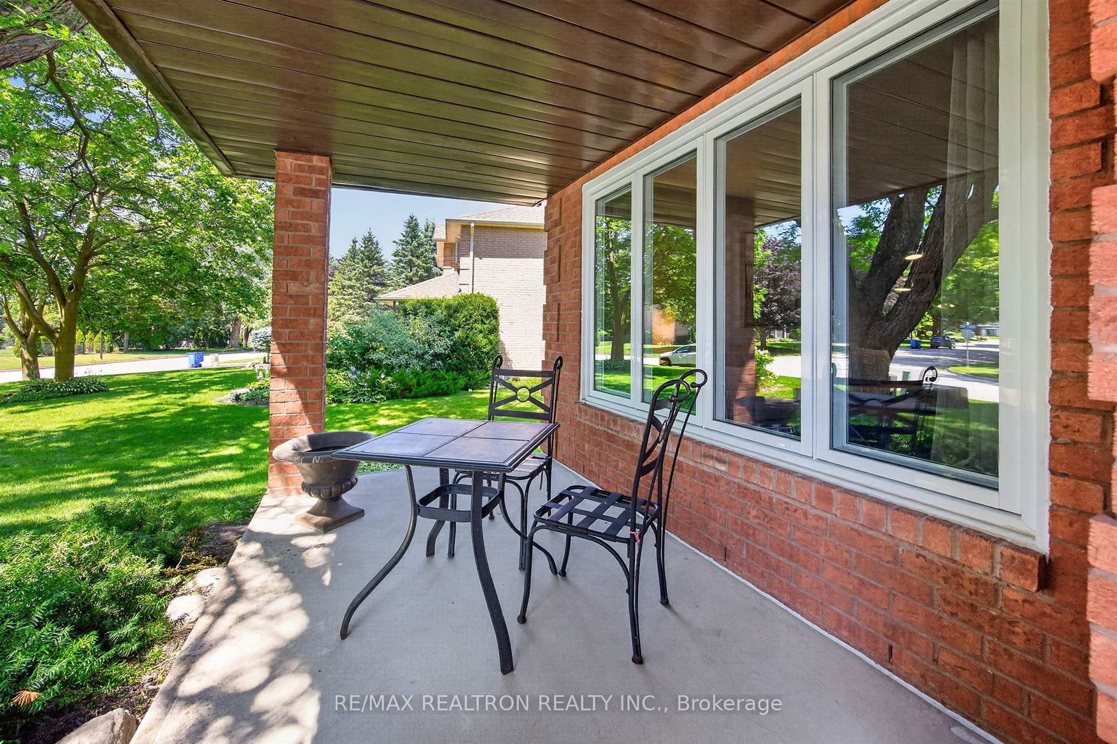 47 Maple Way • East Gwillimbury, ON photo 5