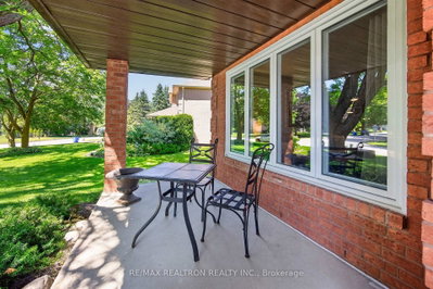 47 Maple Way • East Gwillimbury, ON photo 5