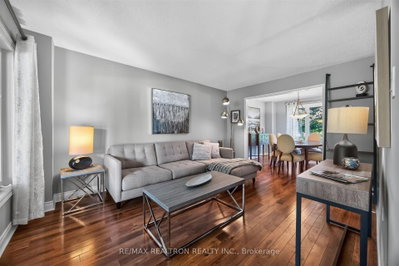47 Maple Way • East Gwillimbury, ON photo 8