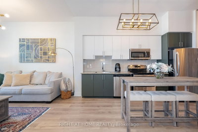 Condo for sale at 306-7171 Yonge Street, Markham, Ontario, L3T 0C5 - Thornhill - MLS: N13650706