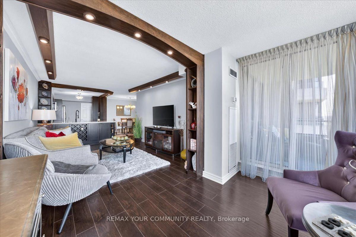 8501 Bayview Avenue • #907 • Richmond Hill, ON photo 19