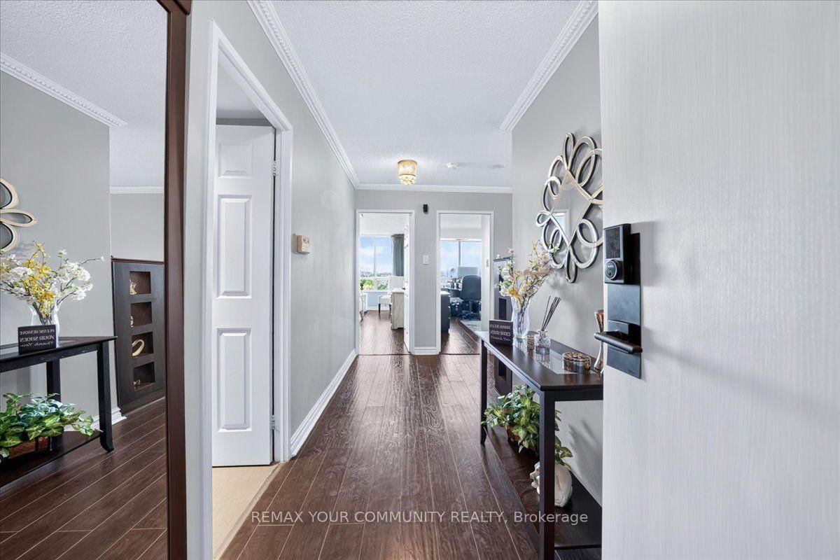 8501 Bayview Avenue • #907 • Richmond Hill, ON photo 3