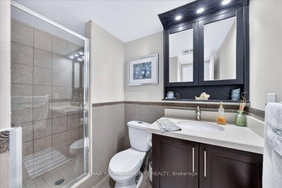 8501 Bayview Avenue • #907 • Richmond Hill, ON photo 6