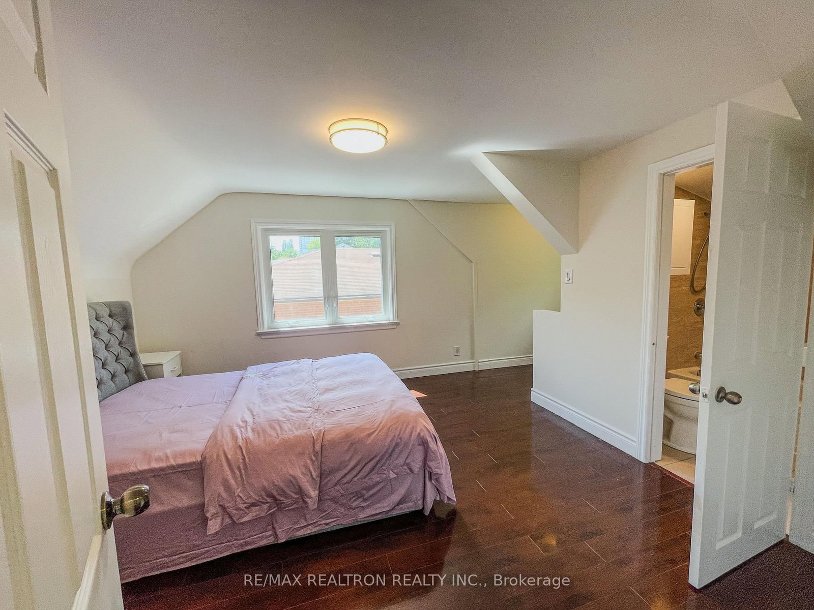 52 Glen Cameron Road • Markham, ON photo 11