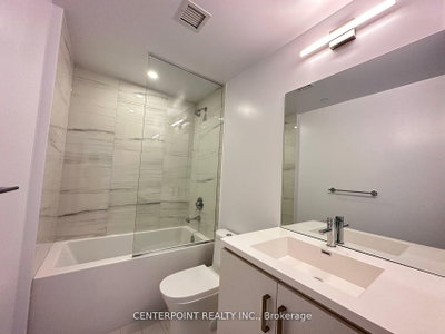 60 Honeycrisp Crescent • #615 • Vaughan, ON photo 6