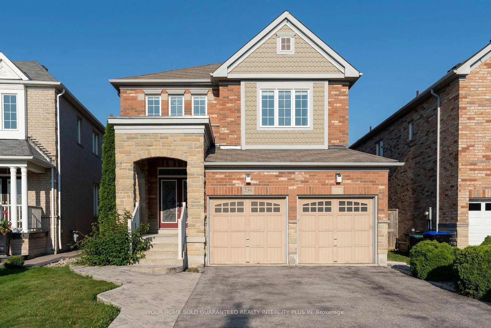 239 Summerlyn Trail • Bradford West Gwillimbury, ON photo 1