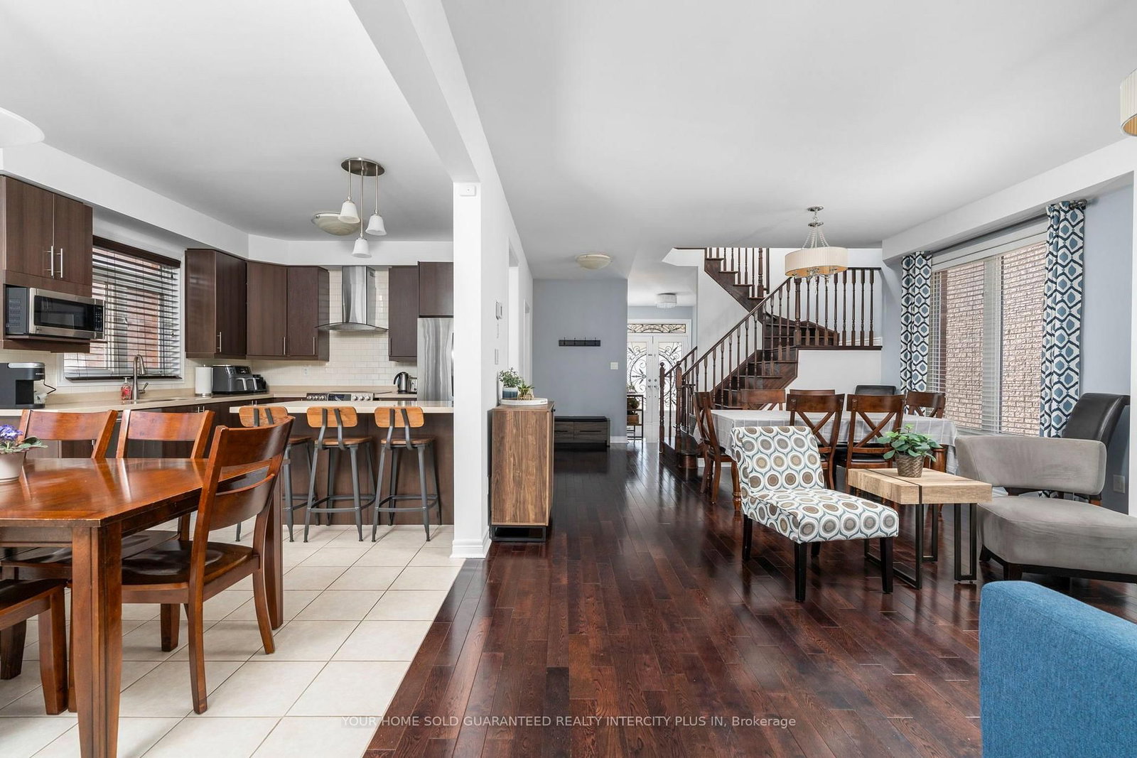 239 Summerlyn Trail • Bradford West Gwillimbury, ON photo 21