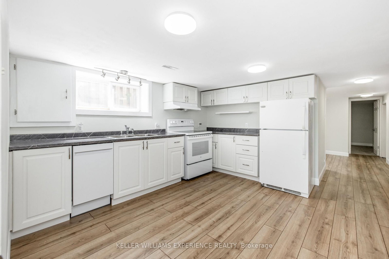94 Back Street • Bradford West Gwillimbury, ON photo 33