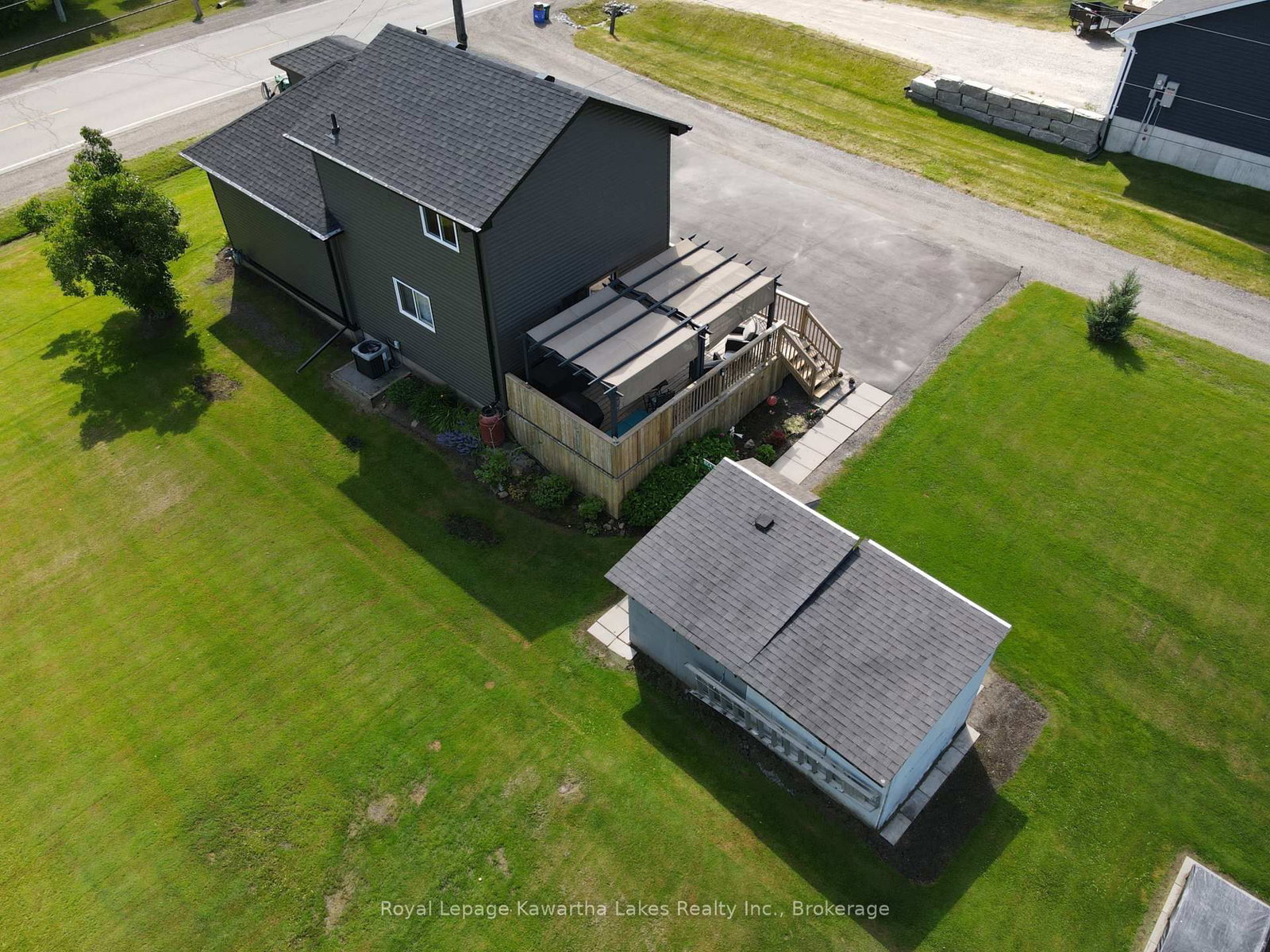 31410 Lake Ridge Road • Georgina, ON photo 3