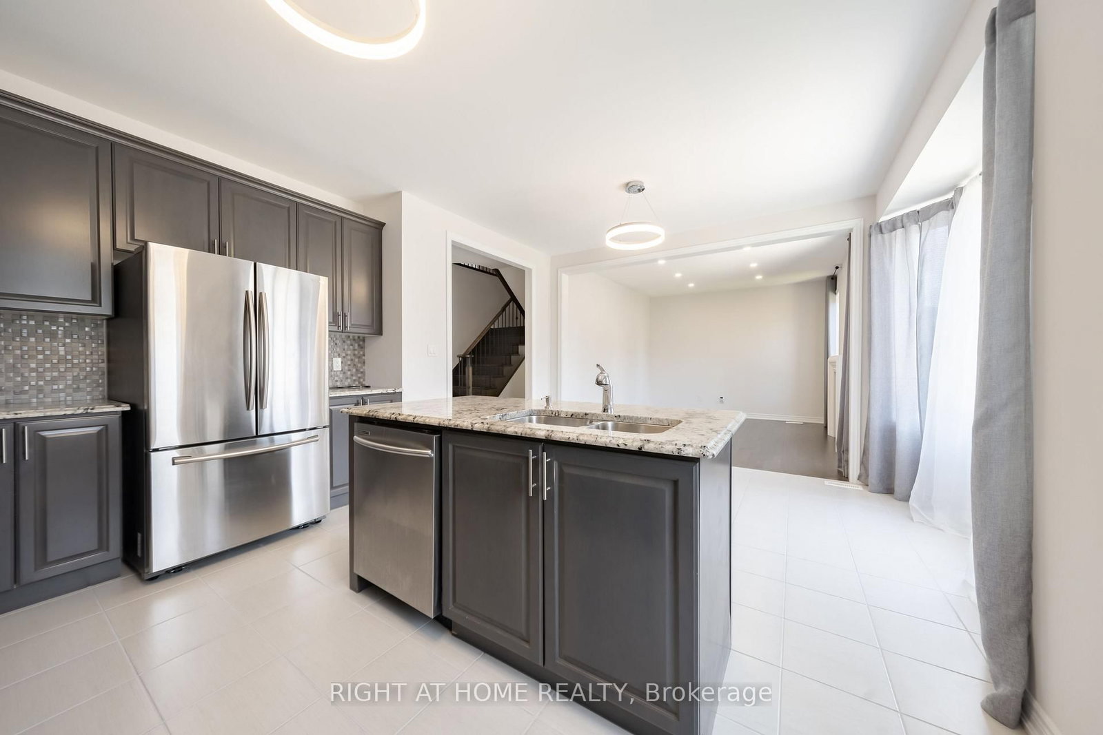 972 Green Street • Innisfil, ON photo 11