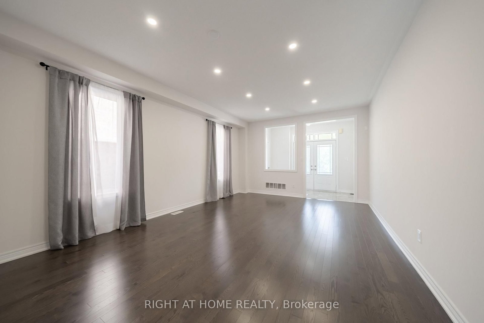 972 Green Street • Innisfil, ON photo 5