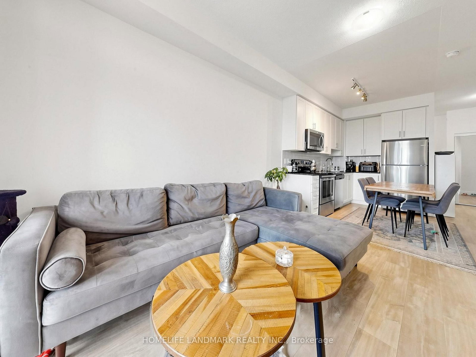 3700 Highway 7 Road • #2212 • Vaughan, ON photo 4