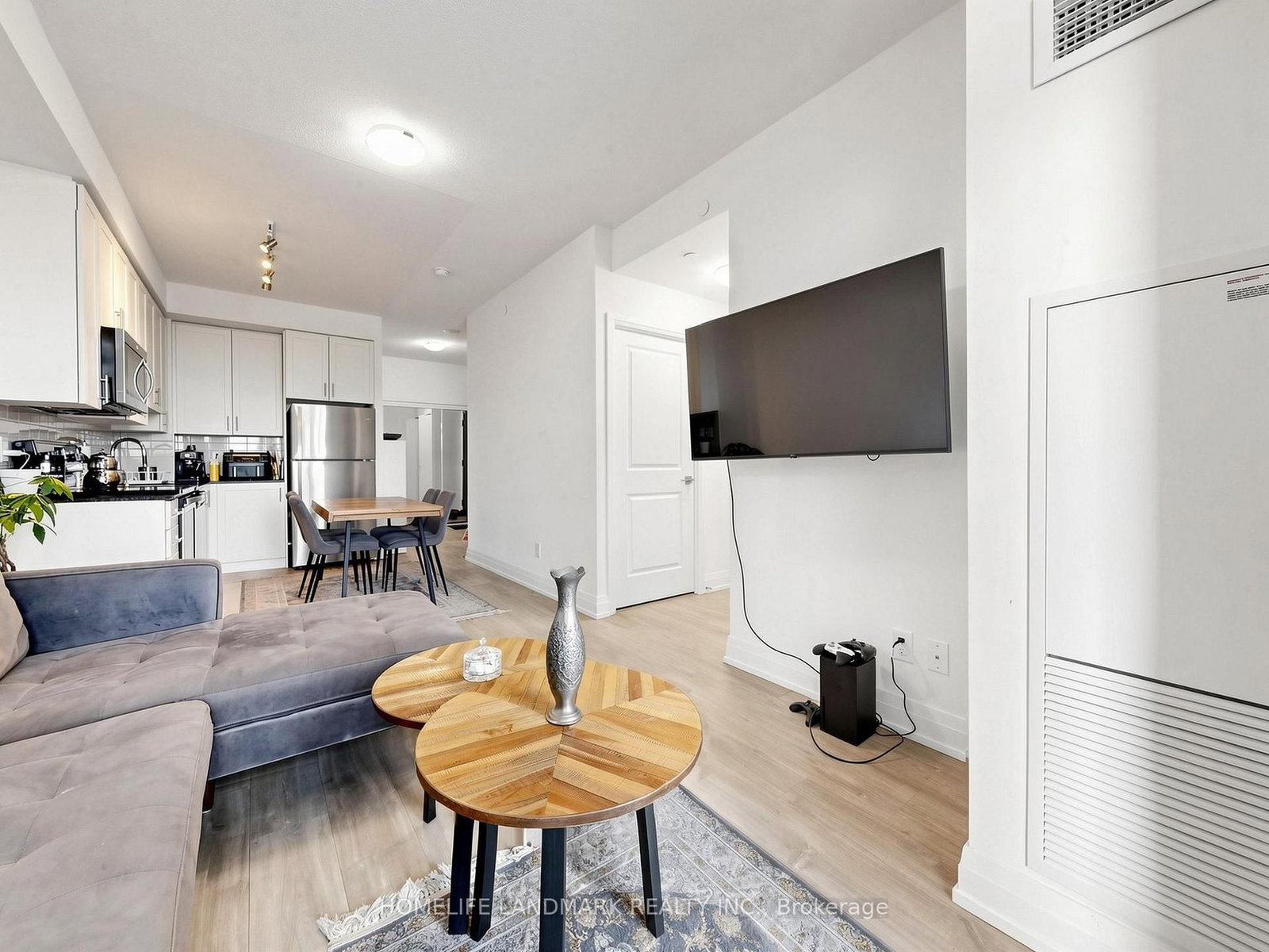 3700 Highway 7 Road • #2212 • Vaughan, ON photo 6