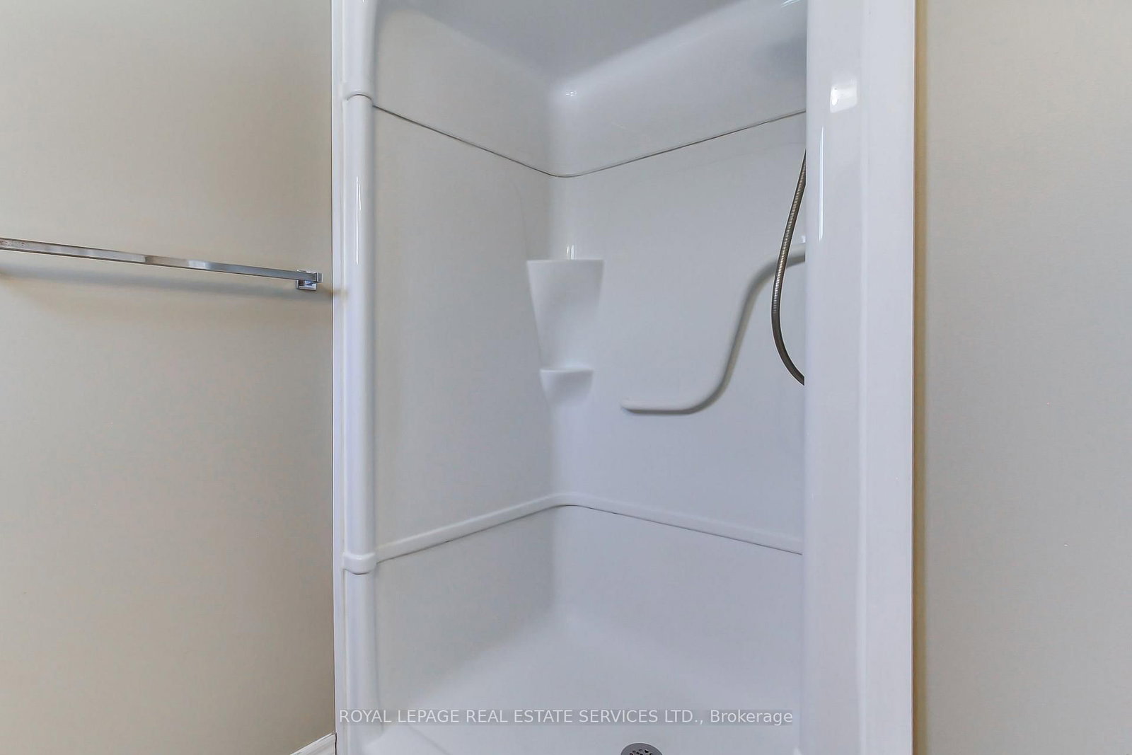 51 Nottawasaga Drive • Essa, ON photo 21