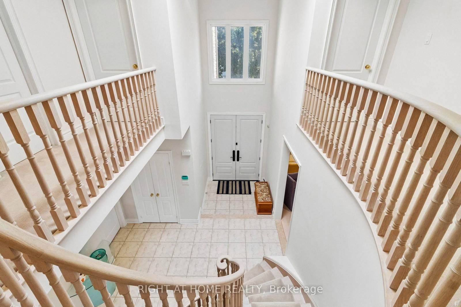 35 Palace Court • Richmond Hill, ON photo 16
