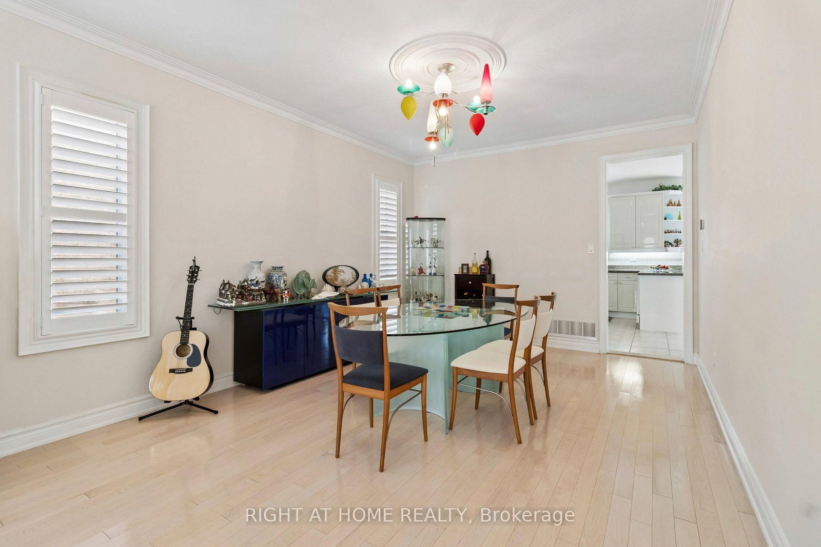 35 Palace Court • Richmond Hill, ON photo 7