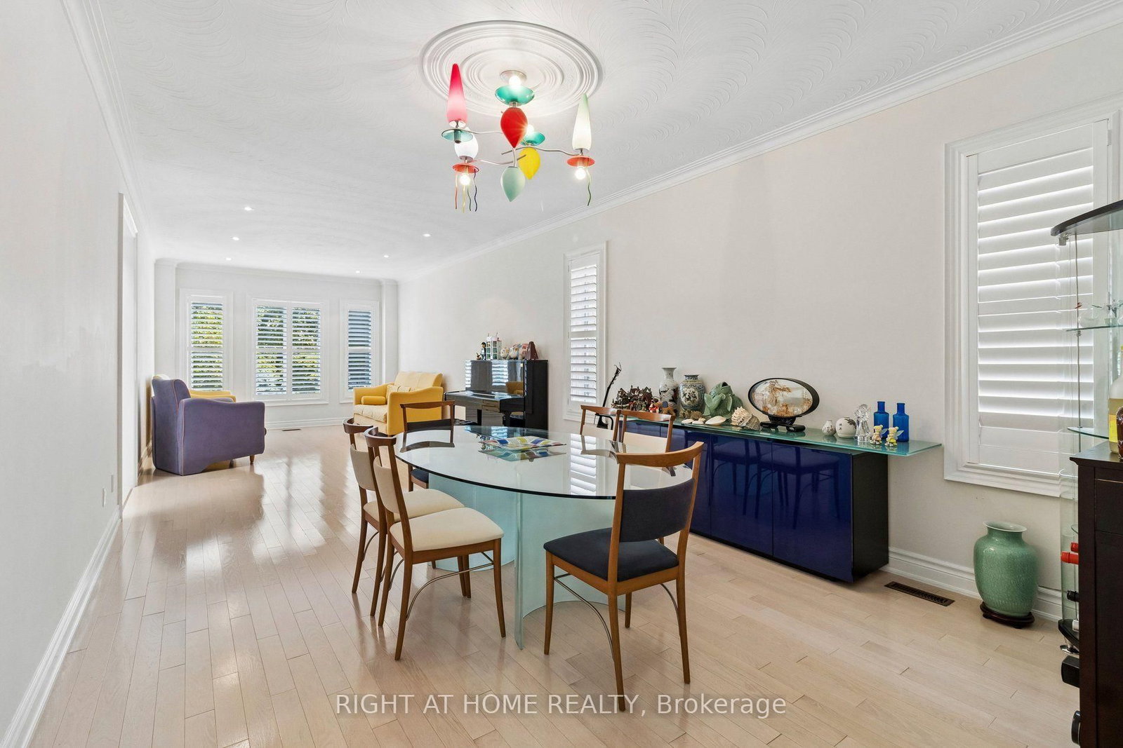 35 Palace Court • Richmond Hill, ON photo 8
