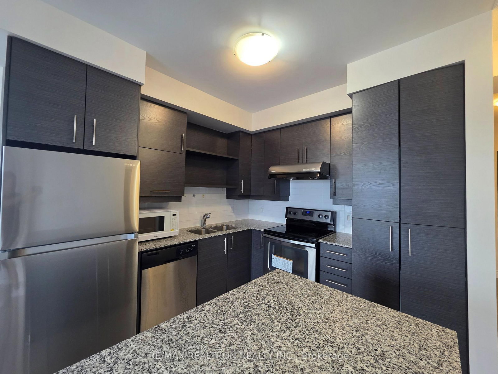 325 South Park Road • #603 • Markham, ON photo 20