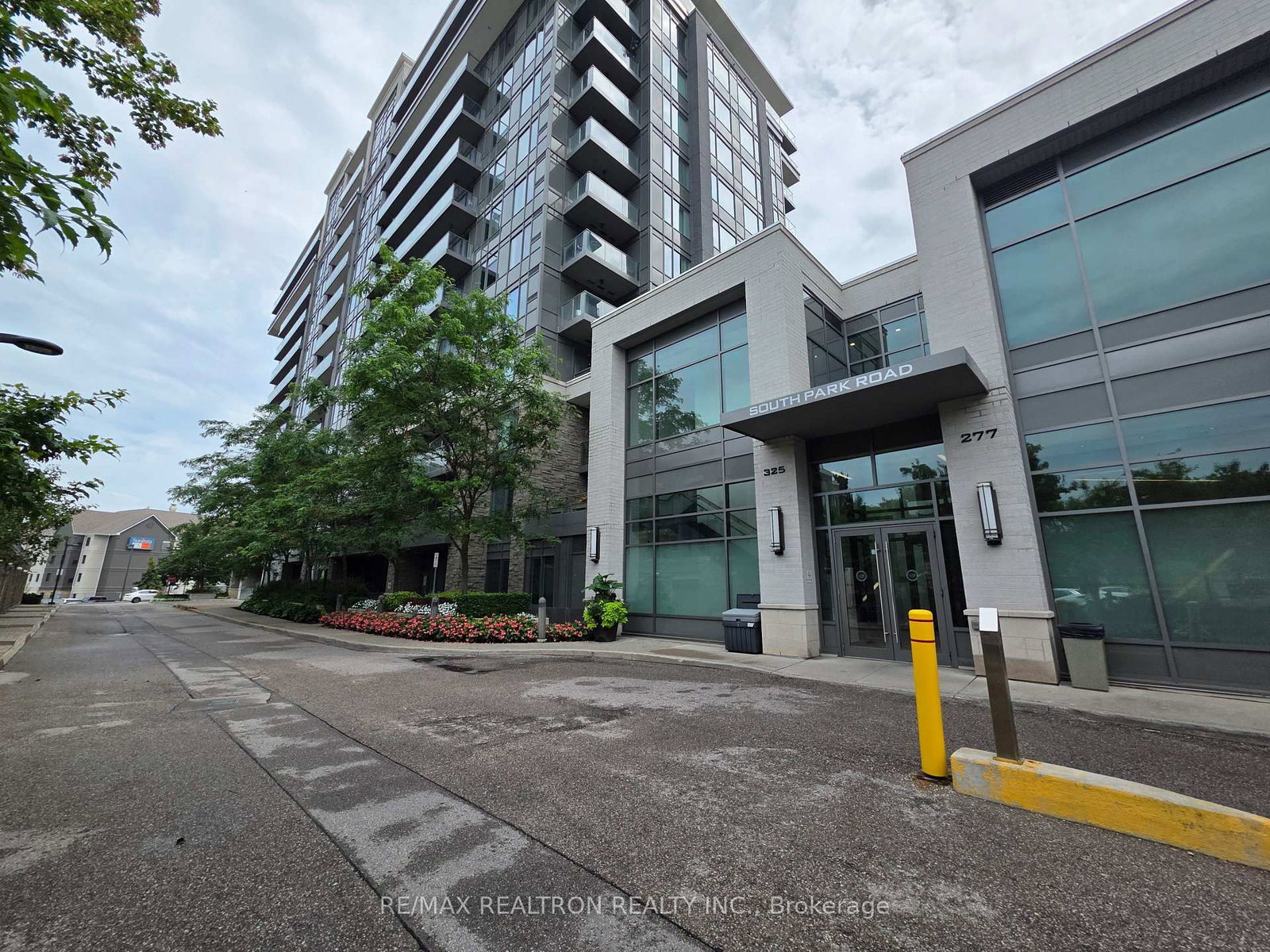 325 South Park Road • #603 • Markham, ON photo 6