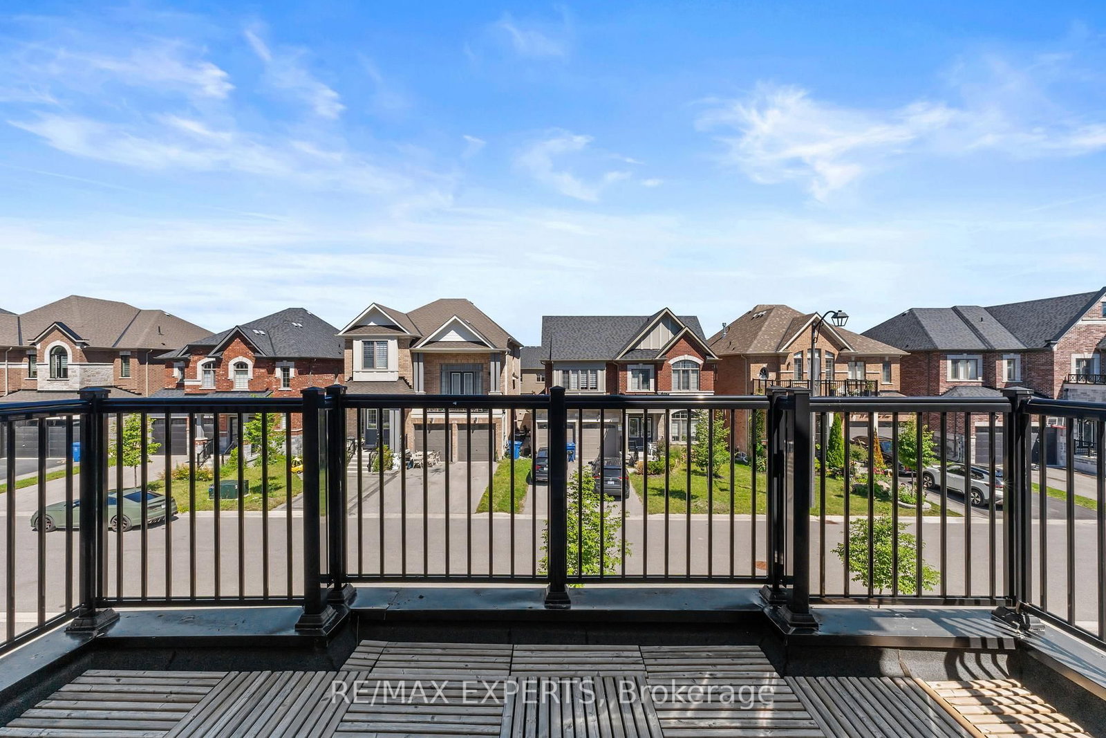 17 Red Rose Lane • East Gwillimbury, ON photo 19