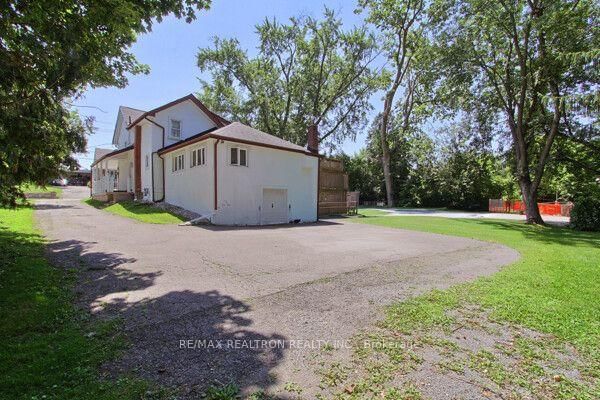 771 Gorham Street • Newmarket, ON photo 33