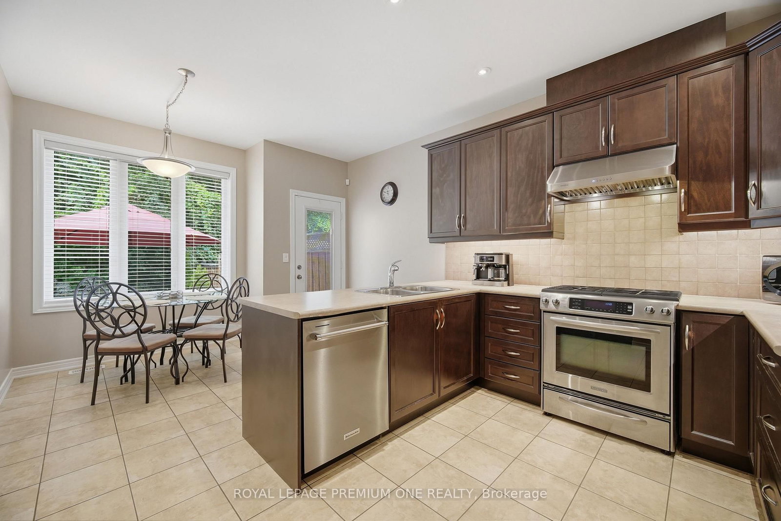 114 Bellini Avenue • Vaughan, ON photo 10