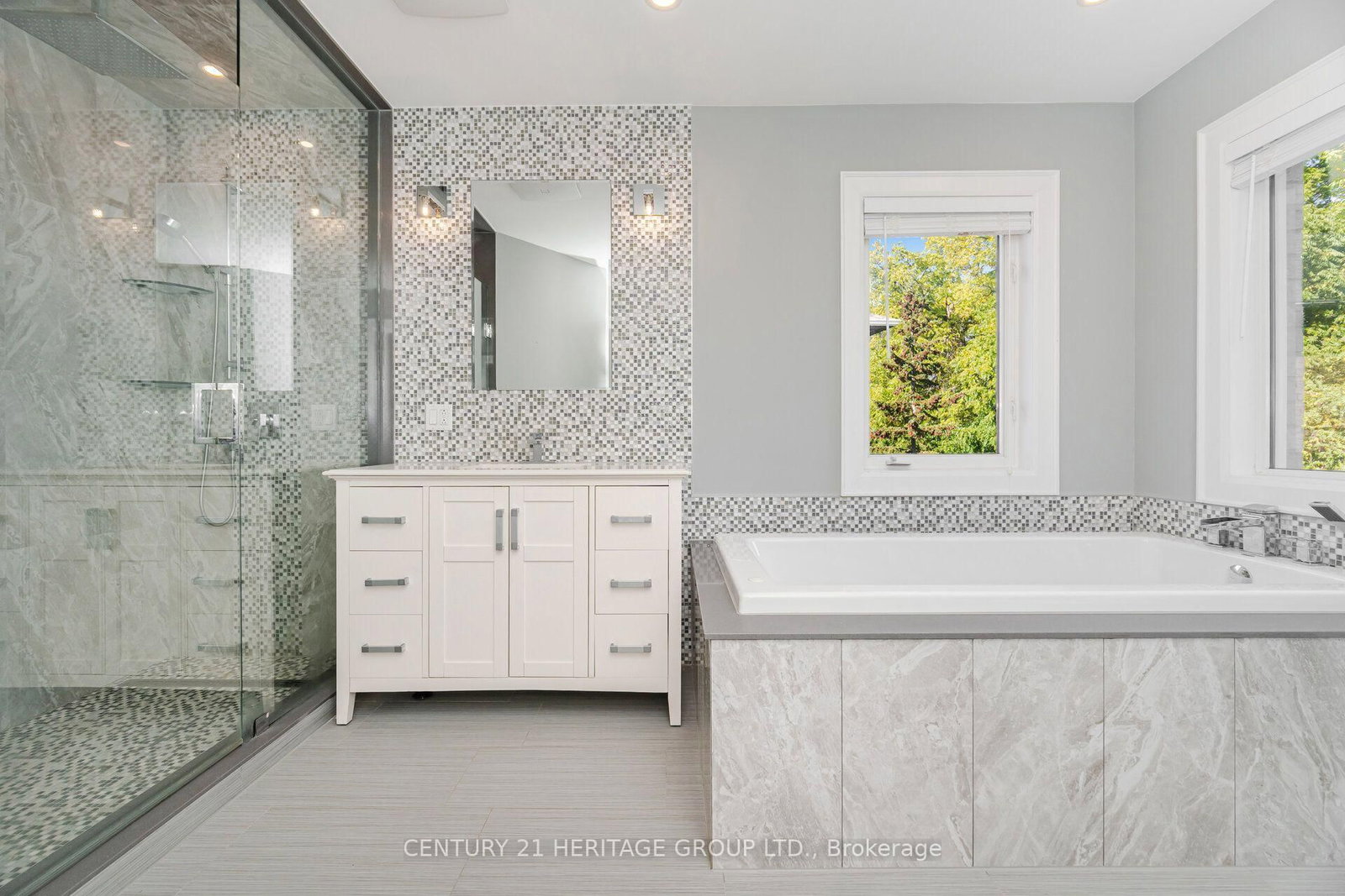 6 Vitlor Drive • Richmond Hill, ON photo 20